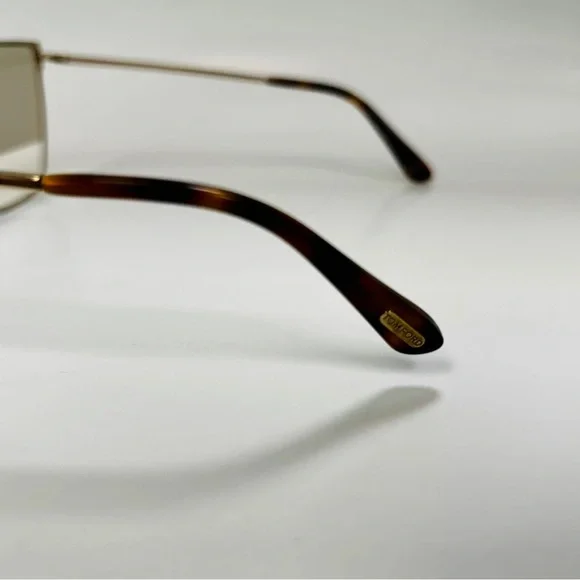 Tom Ford Helena Sunglusses - Picture 5 of 8